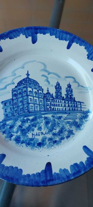 Prato de Porcelana pintado à mão