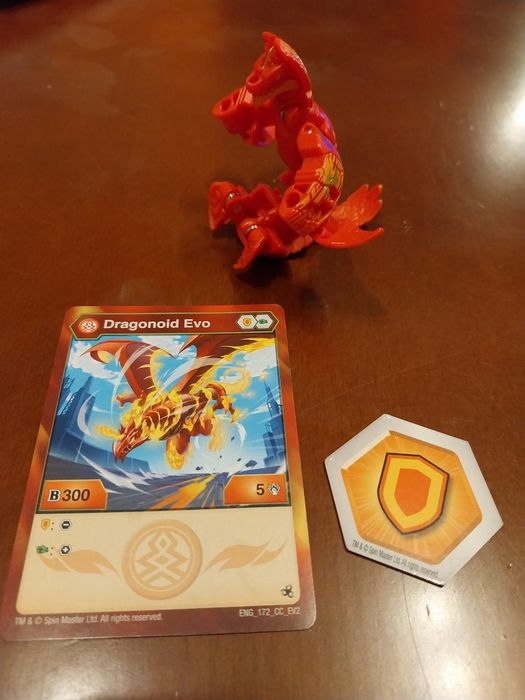 Figurka Bakugan Dragonoid Evo
