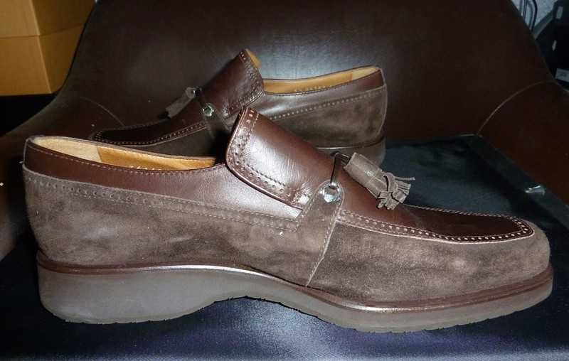 Sapatos novos com pequeno defeito Moreschi 39.5 - SALDO