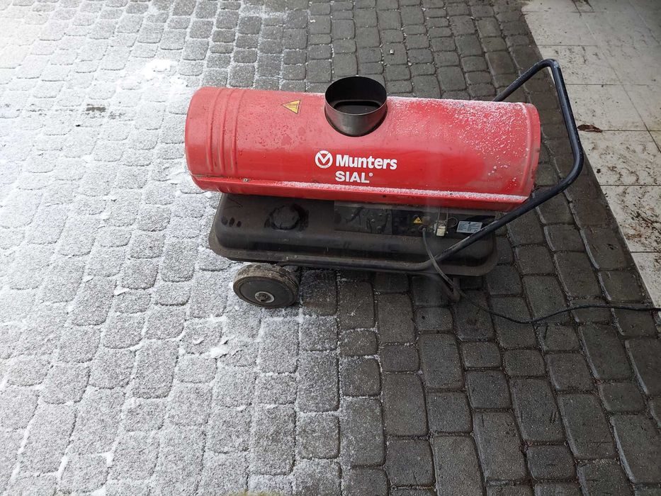 Nagrzewnica olejowa z odprowadzaniem spalin