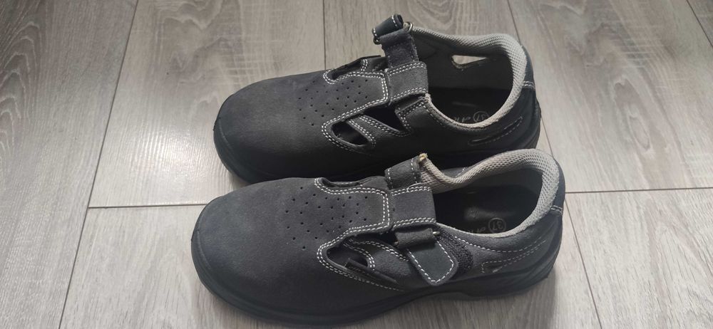 Półbuty buty robocze sandały 37 lekkie przewiewne nowe