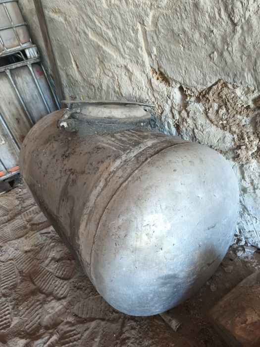 Продам бочку 600 літрів