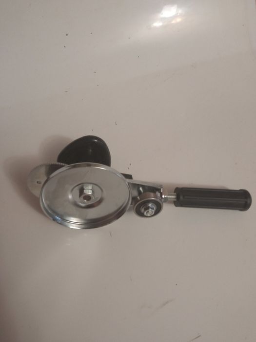 Закаточний ключ для консервації