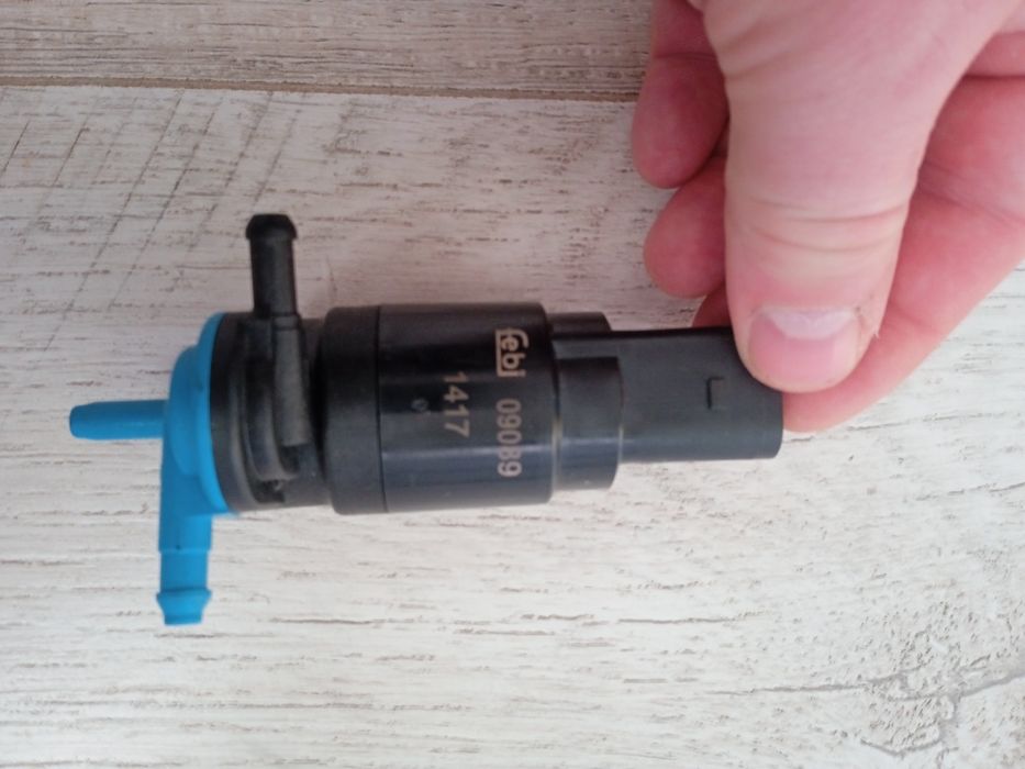 Насос омиватиля febi 09089