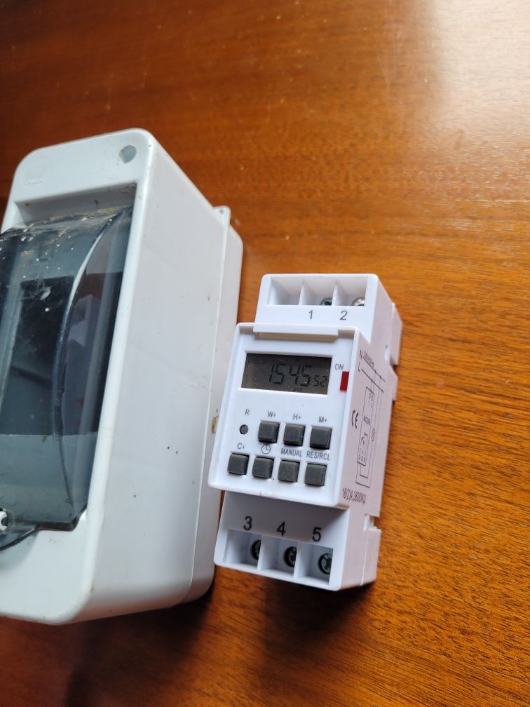 Programator czasowy  + obudowa 

TIMER NA SZYNĘ DIN

TYGODNIOWY