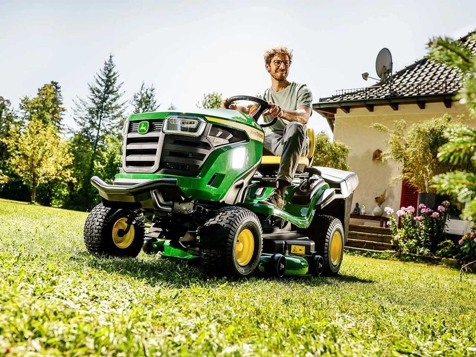 Kosiarka samojezdna JOHN DEERE X167R