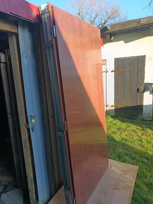 Drzwi zewnętrzne metalowe 90 lewe