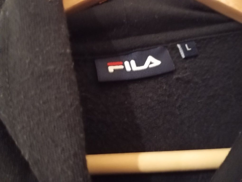 Sweat Fila usada