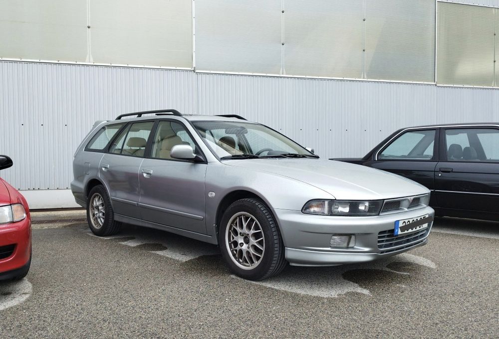 Mitsubishi Galant 2.5 V6