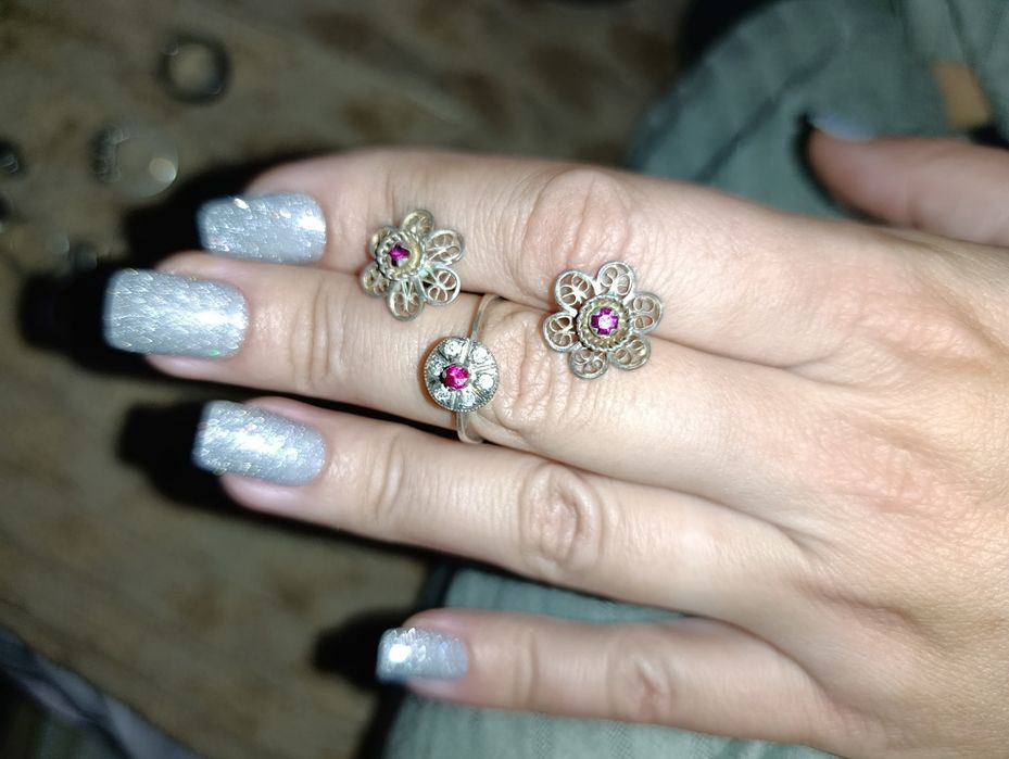 Срібні вінтажні вироби кліпси каблучки сережки