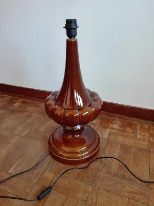 Candeeiro de cerâmica