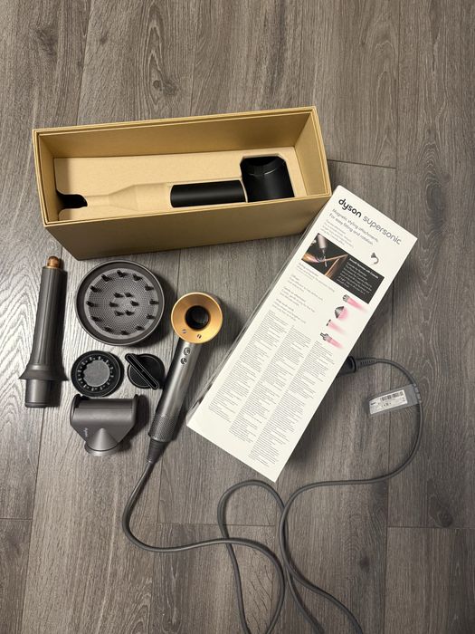 Dyson supersonic дайсон фен диффузор укладка выпрямление Коанда локоны