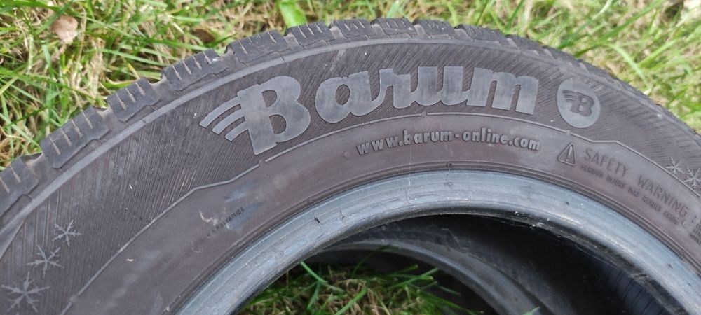 Opony zimowe z 2014r 165/70/14 Barum N