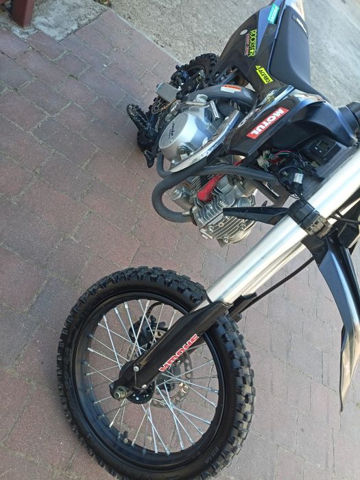 Asix 125cc r2024