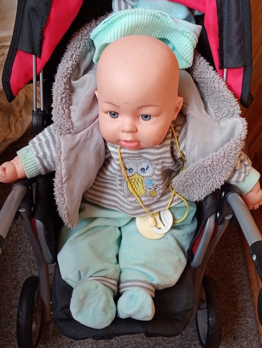 Продам дитячу коляску с пупсом