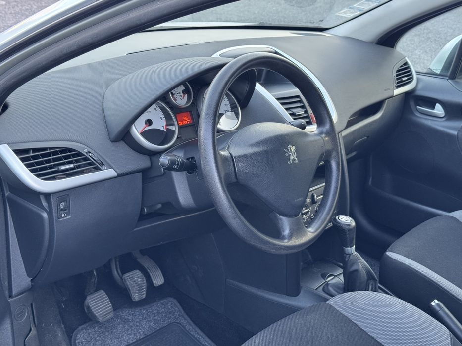 PEUGEOT 207 1.4 GASOLINA  1 DONO  ANO 2008 80.000 KMS    NACIONAL