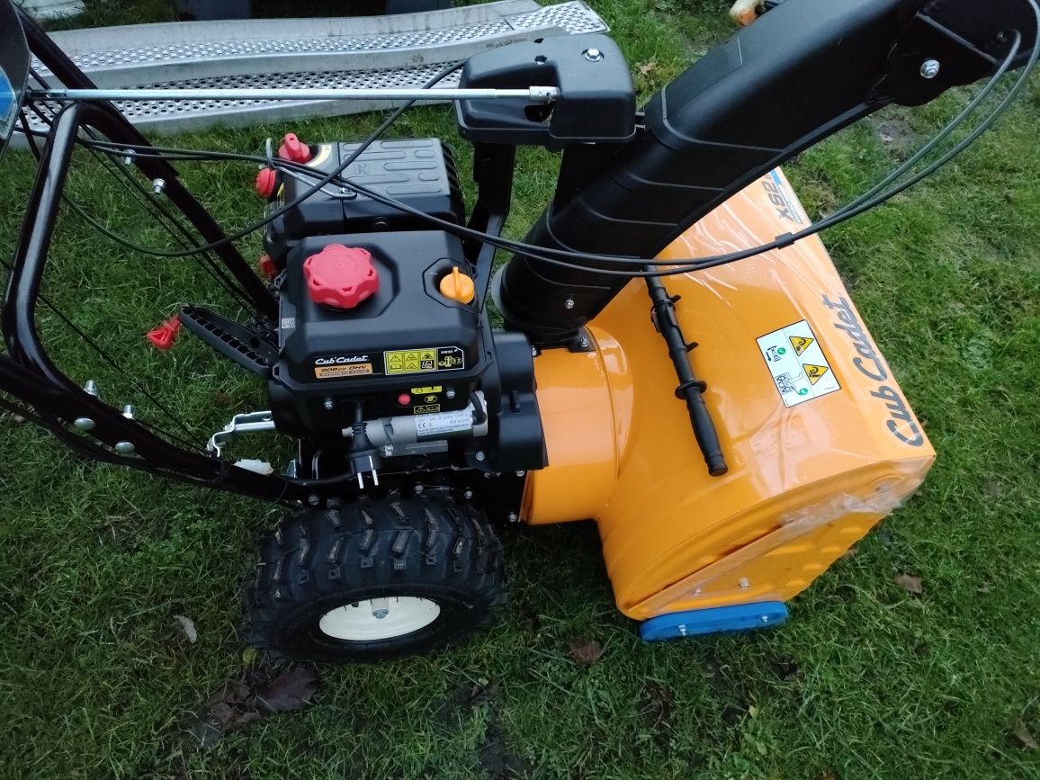 Odśnieżarka spalinowa Cub Cadet XS2 61 SWE 208cc