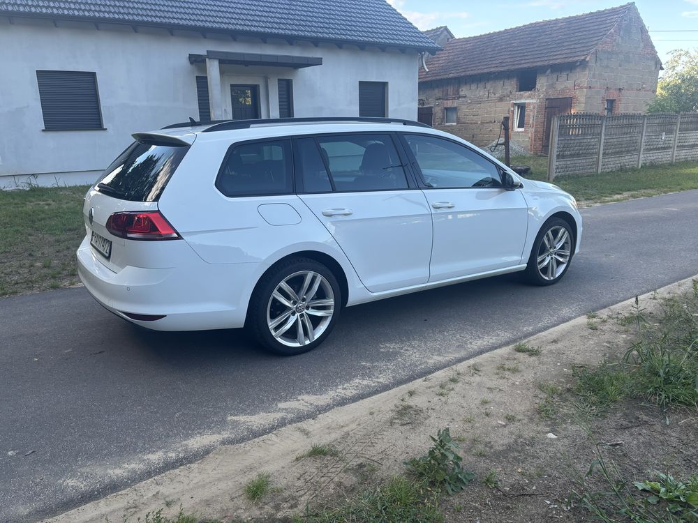Volkswagen  Golf 7 Variant 2.0 TDI blueMotion DSG