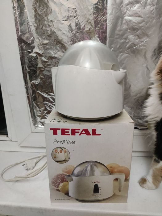 Соковижималка для цитрусових  Tefal