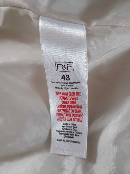 kurtka damska pikowana na jesień zimę F&F, dłuższa odpinany kaptur