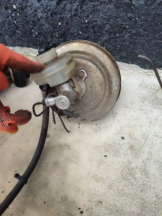 Блок управления двигателем ЭБУ на Нива Шевроле ВАЗ 2123