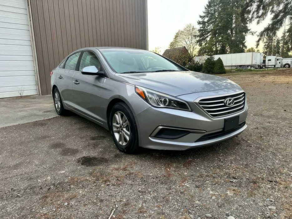 Hyundai Sonata      2016