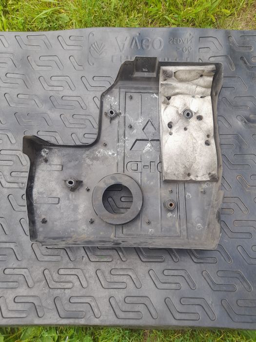 Накладка двигателя Митсубиси Паджеро Вагон 4