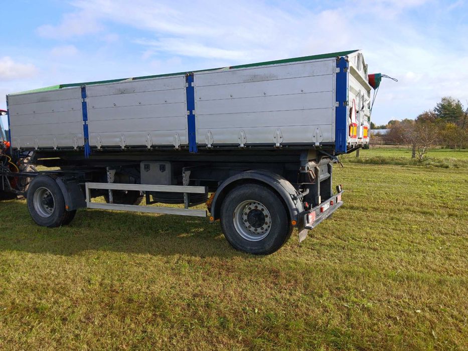 Przyczepa IFA wywrotka na 3 atrony