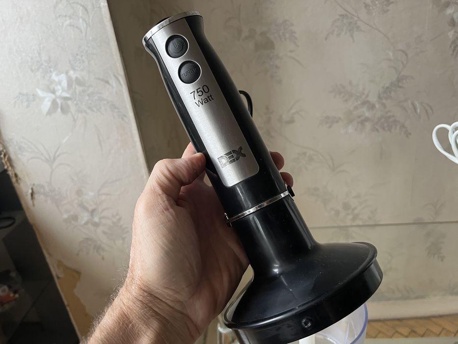 Блендер ручной погружной