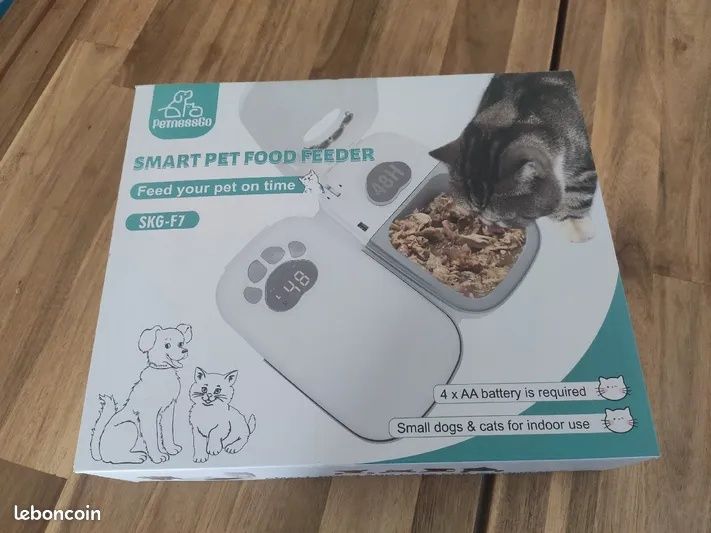 Кормушка PetnessGo для влажных кормов с функцией охлаждения