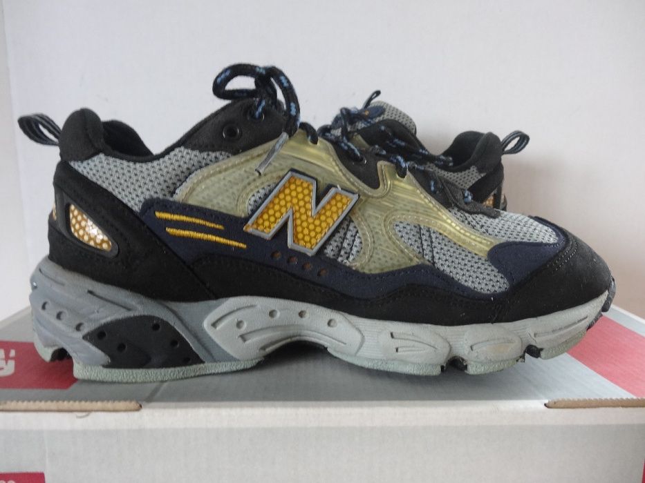 Buty New Balance All Terrain roz 38 Bieganie w terenie Trail