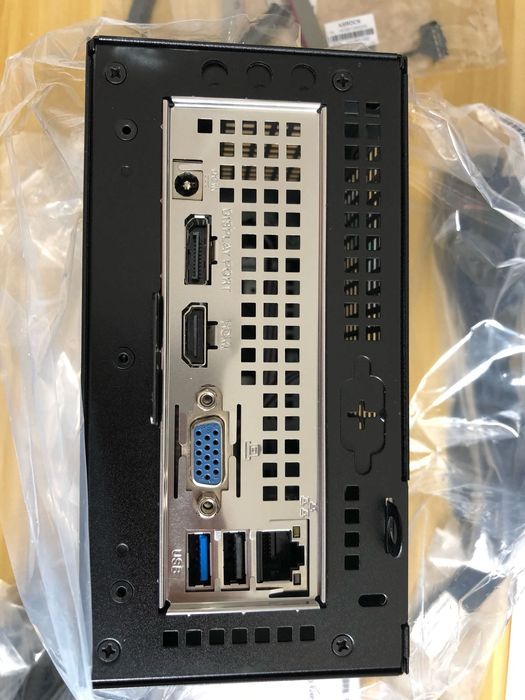 ASRock DeskMini 310 i7 8700 desktop 16GB RAM 266GB SSD NOCTUA