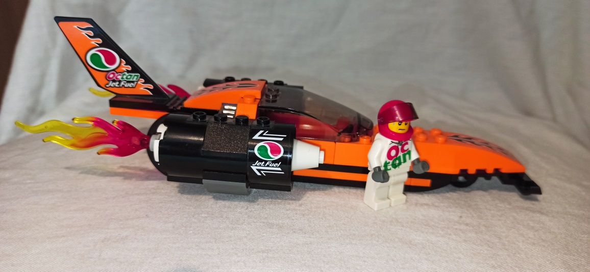 Lego City - 60178 wyścigowy samochód