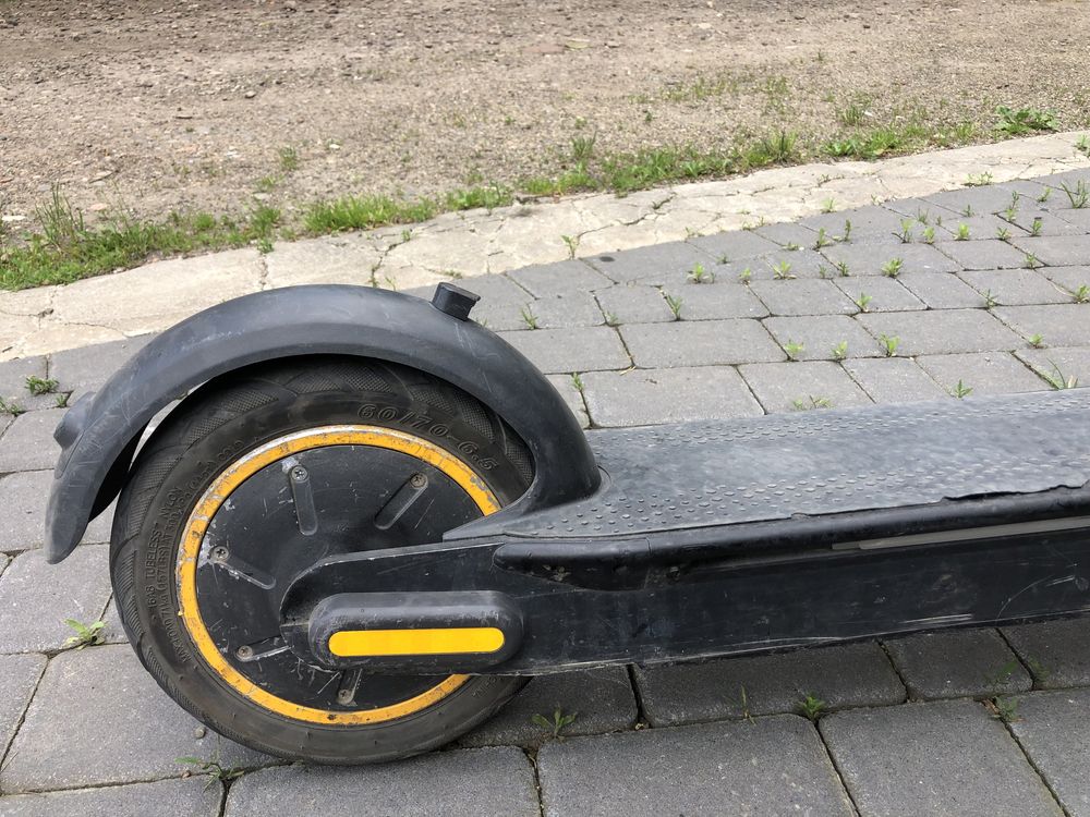 Срочно продам електро самокат kugo g 30 max