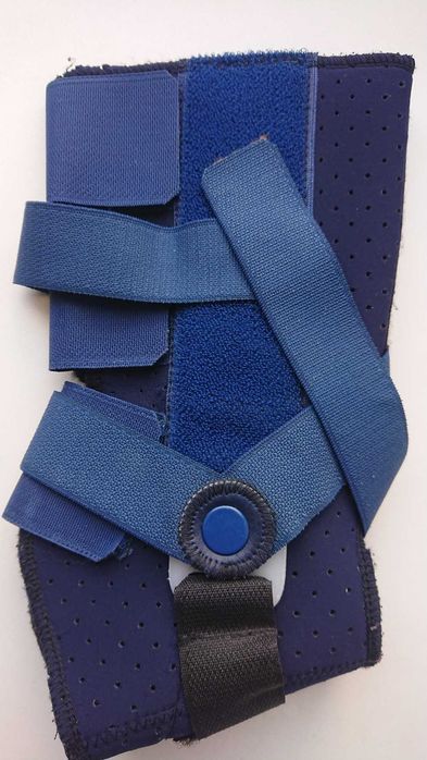 Бандаж для голеностопа (фиксатор лодыжки) Amrein ankle fix для левой