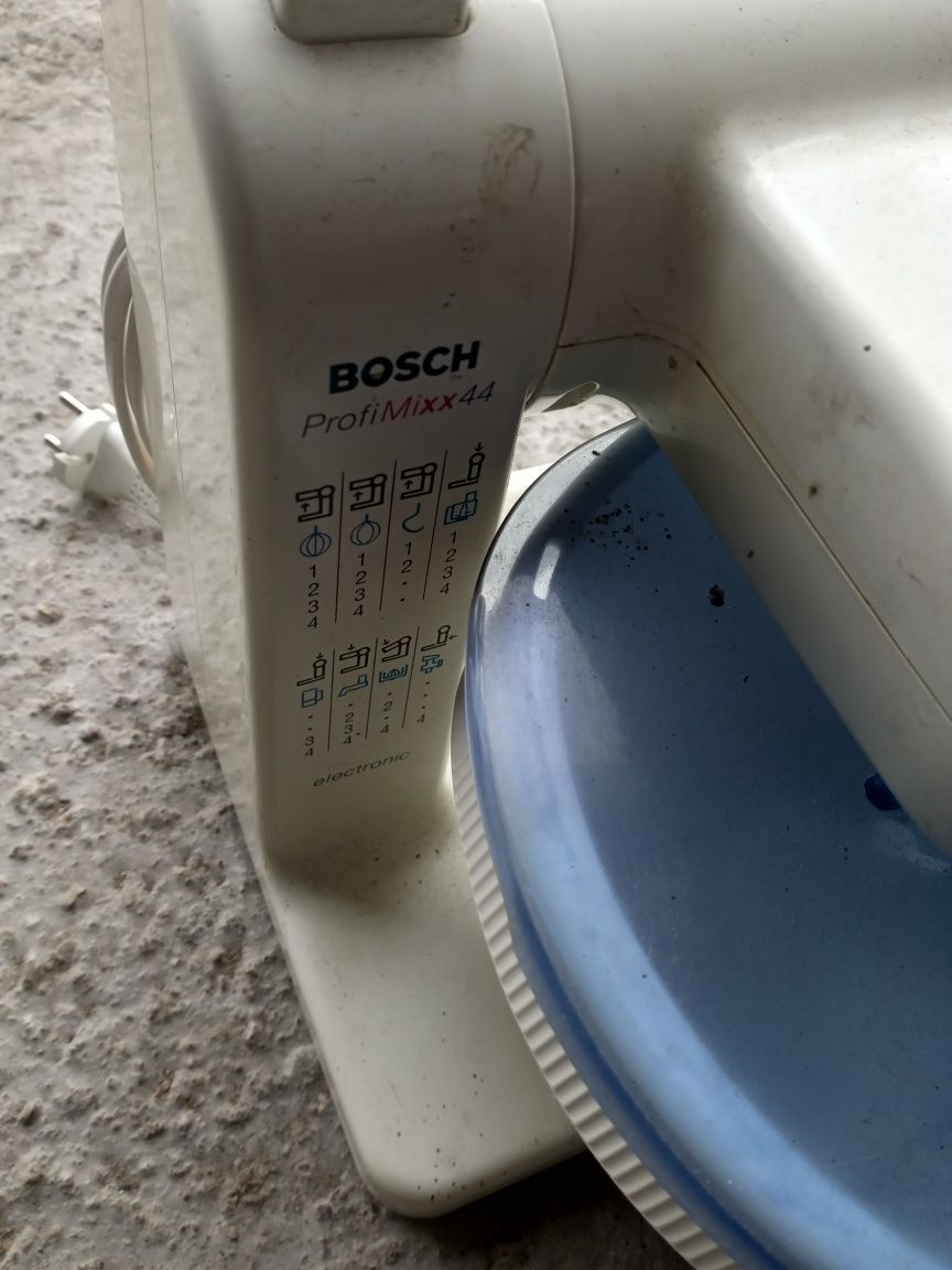 Stara maszynka Bosch OrofiMaxx44 do kolekcji