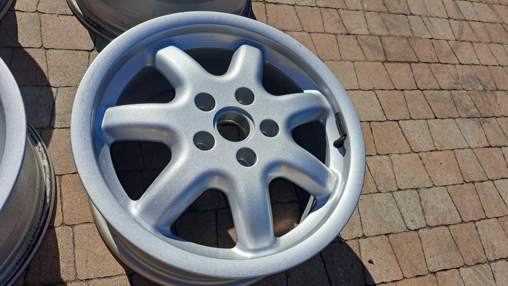 Felgi aluminiowe Audi A4 B5 A6 C4 5X112 16" -025J kpl