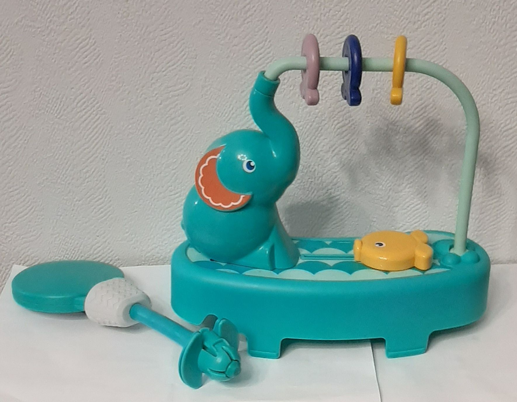 Развивающие игрушки Fisher price - пальчиковый лабиринт и зеркало