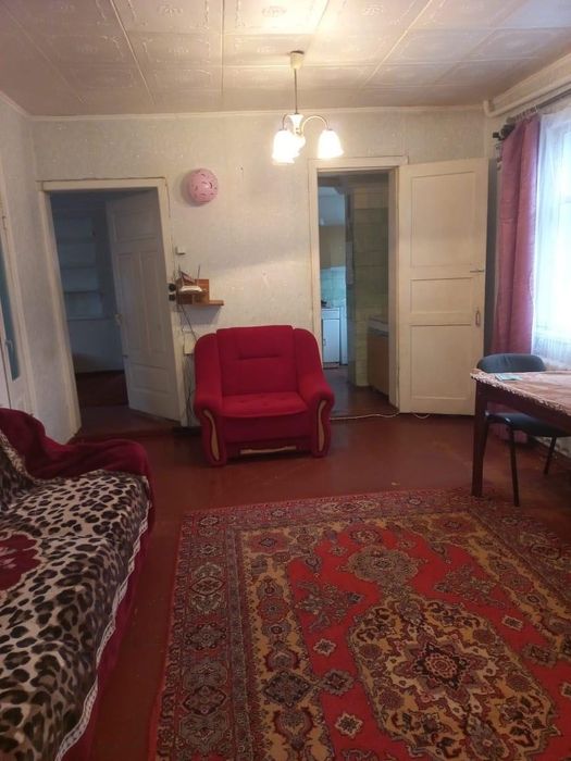 Продаж будинку в Каневі