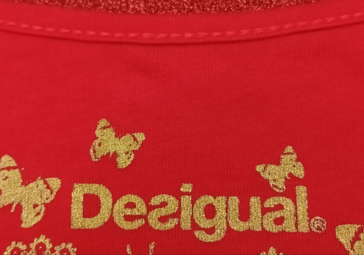 Vestido Original da marca : Intimissimi e Vestido da marca : Desigual