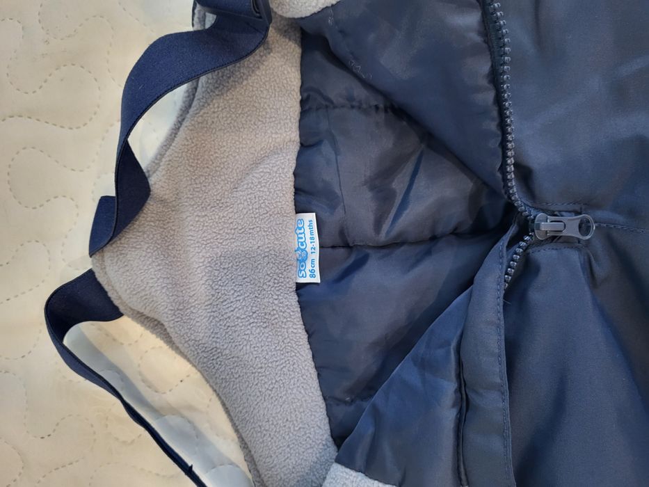 Продам зимний комбинезон на рост 86 см