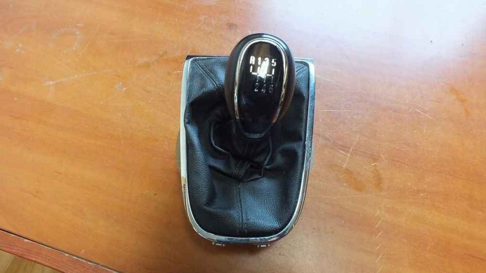 LEWAREK ZMIANY BIEGÓW OPEL ASTRA IV 1.7 CDTI