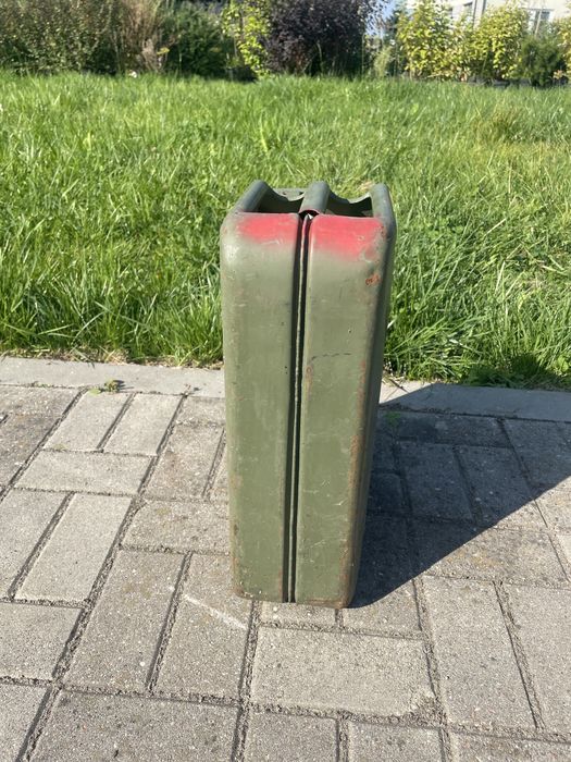 Kanister, kanistry 20l stalowe