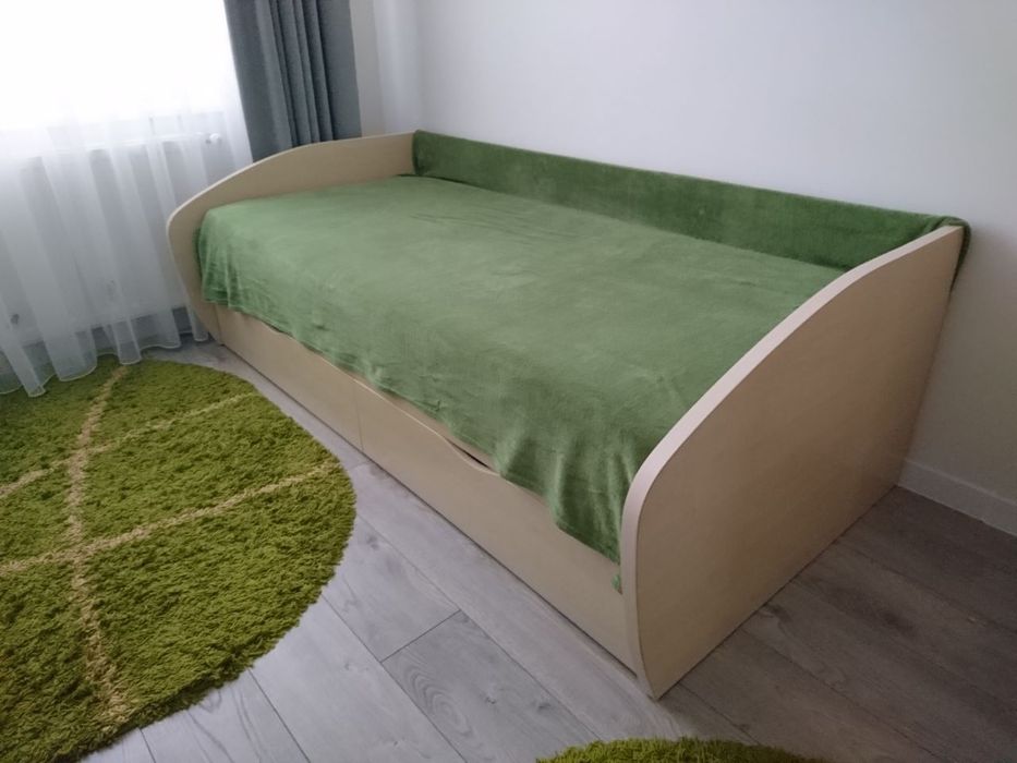 Продам ліжко з матрасом 90*200 б/в в гарному стані