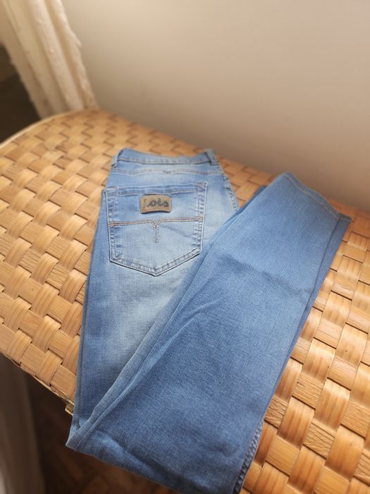 Calças Lois e calções de homem