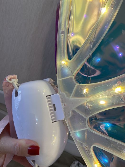 Музичні крила з підсвіткою