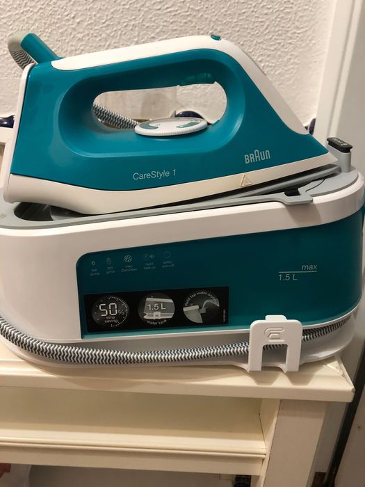 Ferro de engomar de caldeira Braun