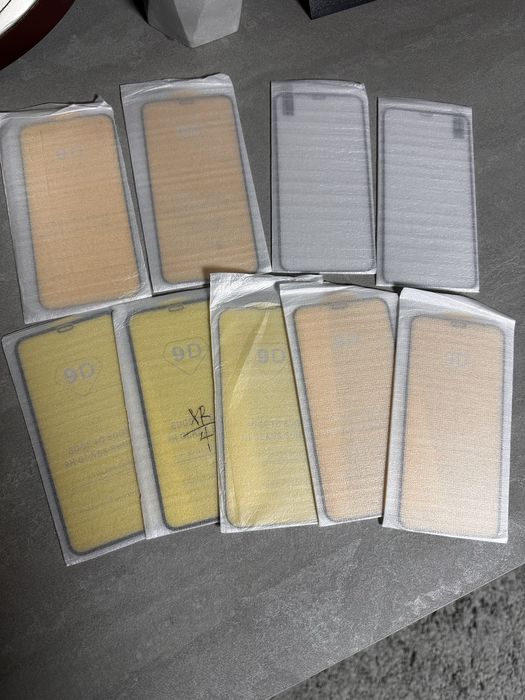 Захисне скло для iPhone