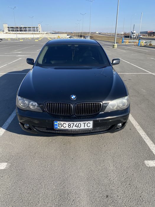 Бмв 740і е65.
