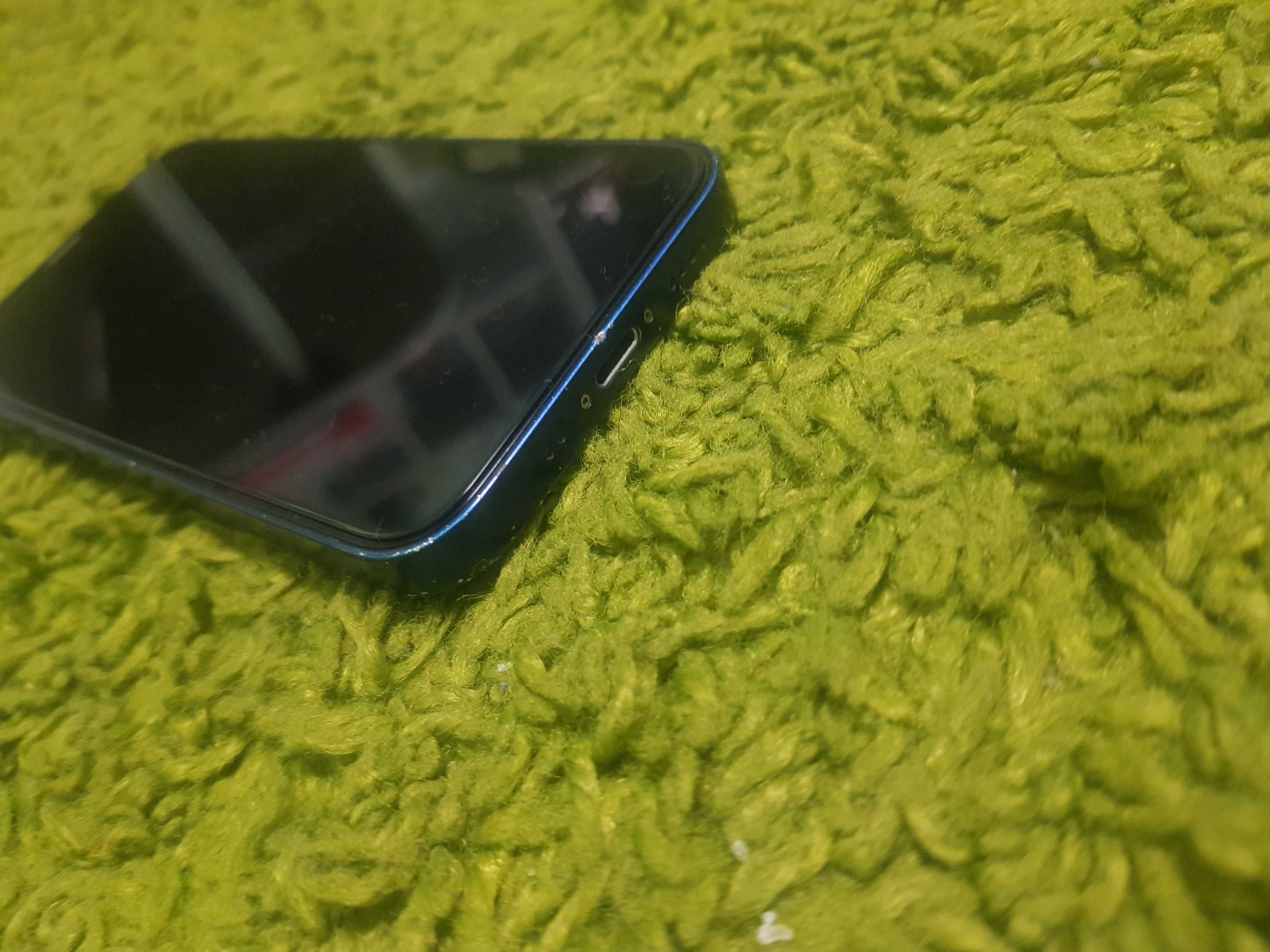 Продам iPhone 12 mini, б/у
